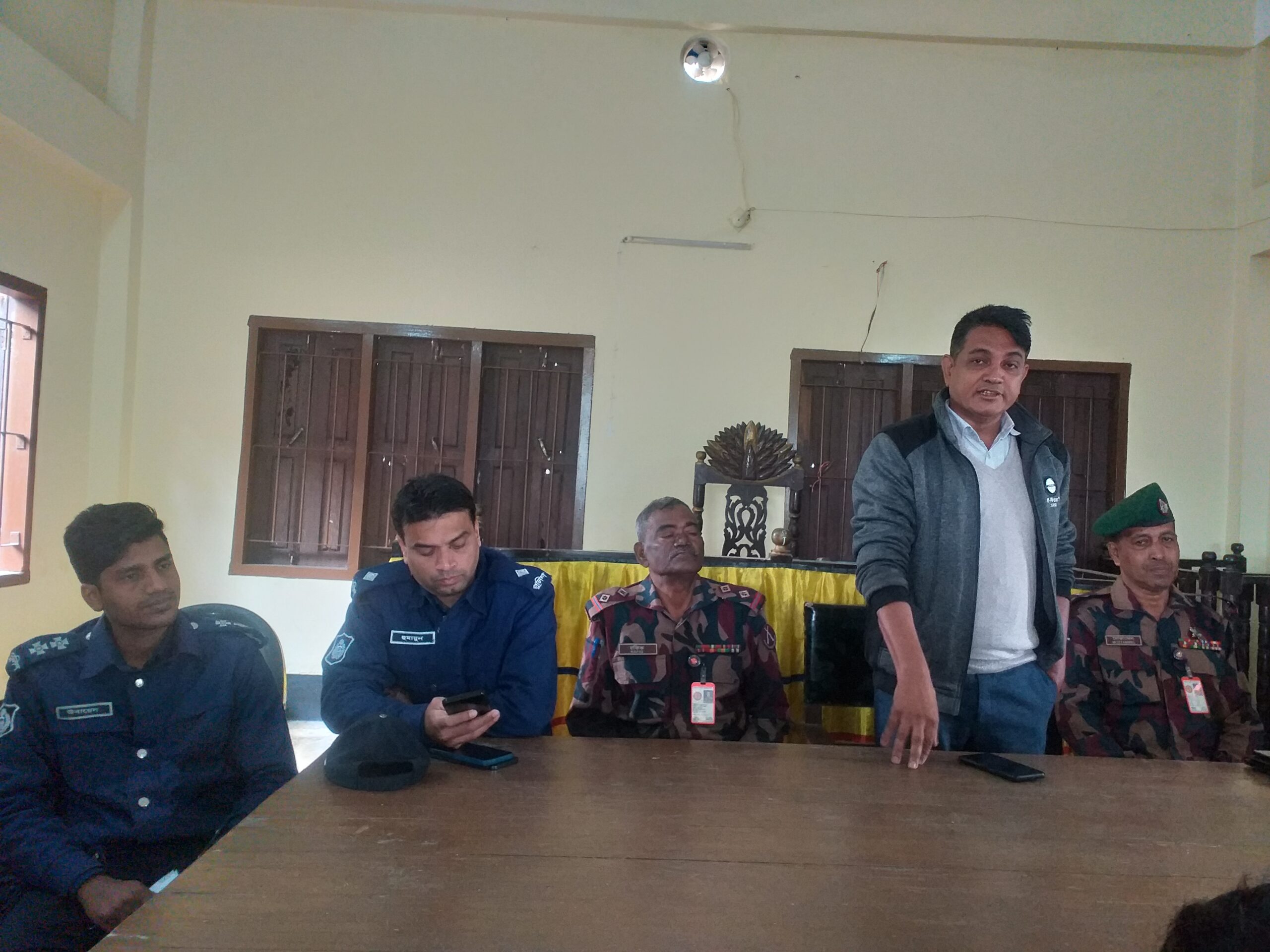 ফুলতলায় আইনশৃঙ্খলা সভা অনুষ্ঠিত